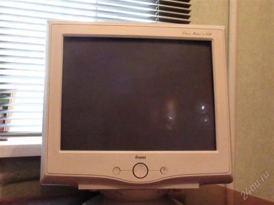 Лот: 898169. Фото: 1. Монитор Iiyama. ЭЛТ-мониторы