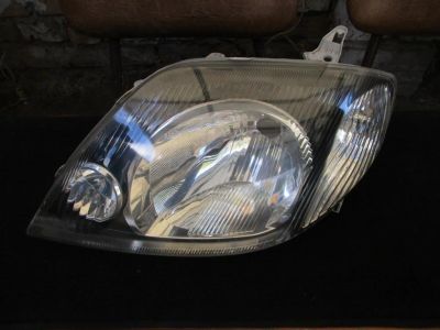 Лот: 12249278. Фото: 1. Фара передняя левая Toyota Corolla... Оптика и освещение