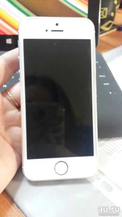Лот: 8807123. Фото: 1. айфон 5s silver. Смартфоны