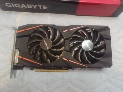 Лот: 14529307. Фото: 1. AMD Radeon RX580 4Gb (Gigabyte... Видеокарты