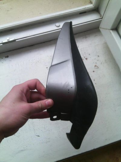 Лот: 7149553. Фото: 1. Брызговики (передние) nissan bluebird... Другое (авто, мото, водный транспорт)