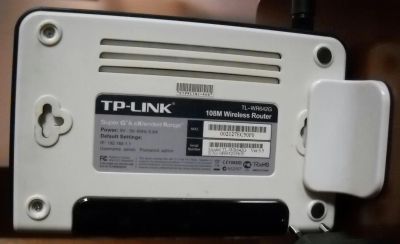 Лот: 4826340. Фото: 1. Роутер TP-LINK TL-WR642G 108M... WiFi, Bluetooth адаптеры
