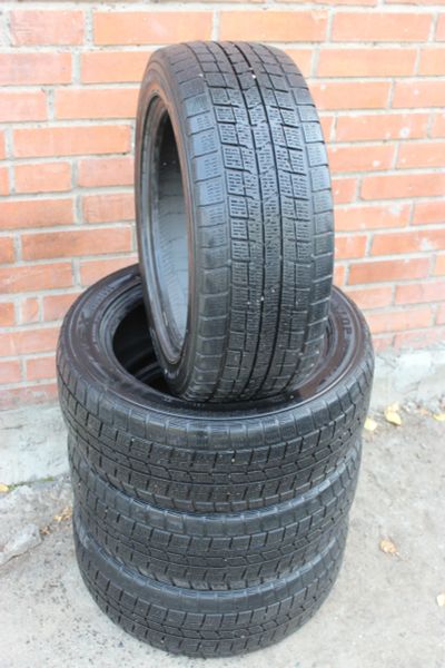 Лот: 20858068. Фото: 1. Шины зимние Dunlop 205 55 16... Шины