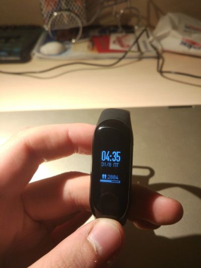 Лот: 12033480. Фото: 1. Фитнес браслет Xiaomi mi band... Смарт-часы, фитнес-браслеты, аксессуары