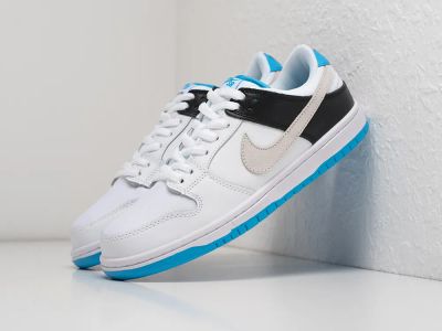Лот: 18978465. Фото: 1. Кроссовки Nike SB Dunk Low. Кеды, кроссовки, слипоны