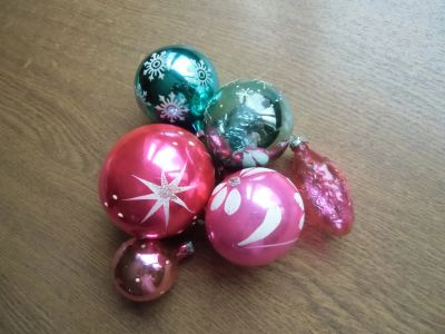Лот: 21141469. Фото: 1. Лот новогодних шариков. Винтаж... Гирлянды, шарики, новогодние аксессуары