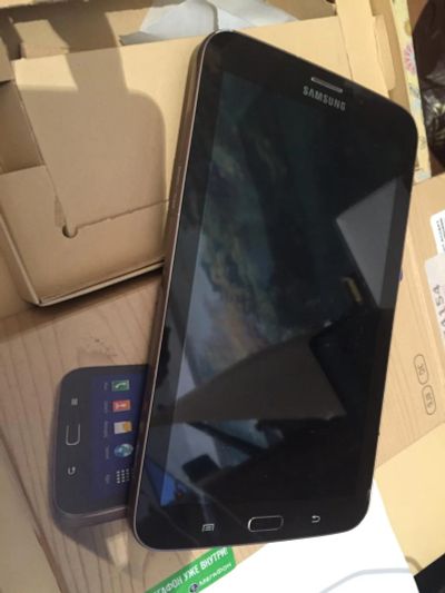 Лот: 11095284. Фото: 1. samsung galaxy tab 3 7.0 sm-t211... Планшеты