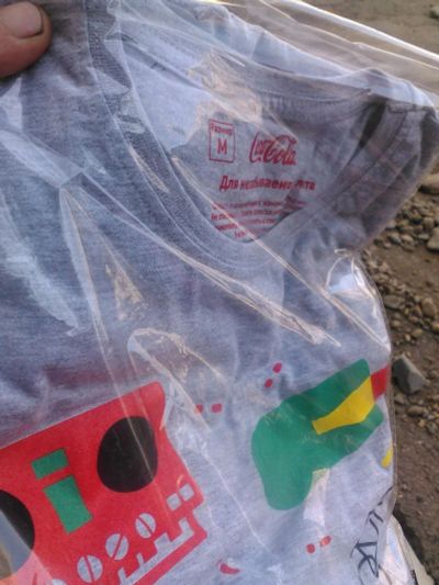 Лот: 9912057. Фото: 1. продам футболки с акции coca-cola... Другое (мужская одежда)