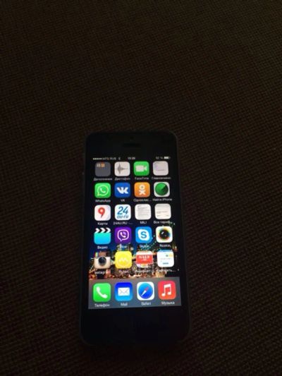Лот: 4297366. Фото: 1. iPhone 5 black 16 gb только продажа... Смартфоны
