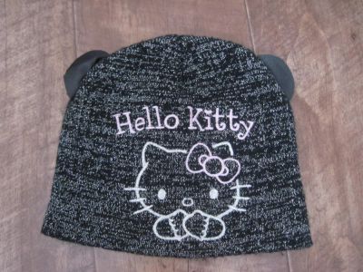 Лот: 5302971. Фото: 1. Шапка с ушками Hello Kitty, новая. Головные уборы