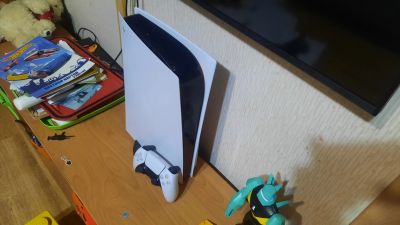 Лот: 18037465. Фото: 1. Sony Playstation 5 с дисководом. Игровые приставки, консоли