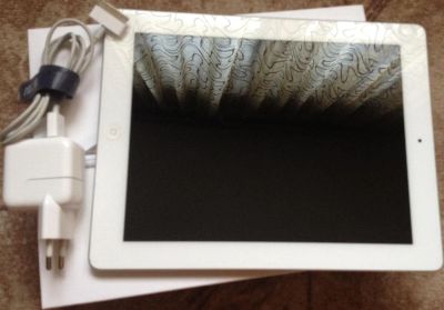 Лот: 3325536. Фото: 1. Apple iPad 2 Wi-Fi 16 ГБ РСТ... Планшеты