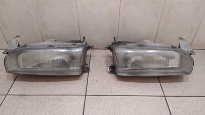 Лот: 18121972. Фото: 1. Фары Toyota Sprinter Ae100, EE101... Оптика и освещение