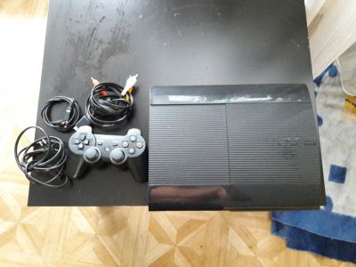 Лот: 7935096. Фото: 1. Ps3 новая ,один рабочий джостик... Игровые приставки, консоли