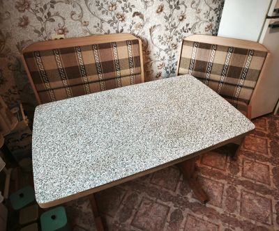 Лот: 25881153. Фото: 1. Кухонный уголок. Столы, стулья, обеденные группы