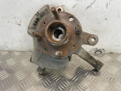 Лот: 23276261. Фото: 1. поворотный кулак Chevrolet Aveo... Двигатель и элементы двигателя