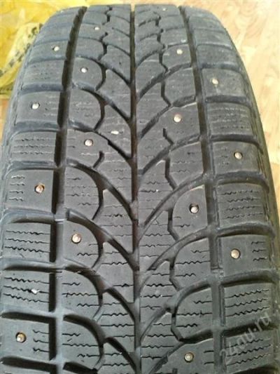 Лот: 2171541. Фото: 1. Зимние шины Bridgestone wt-17. Шины на дисках