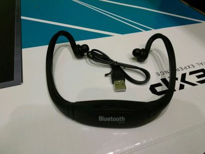 Лот: 11125796. Фото: 1. Bluetooth гарнитура. Красноярск