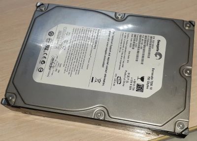 Лот: 19936542. Фото: 1. HDD 750Гб Seagate. Жёсткие диски (HDD)