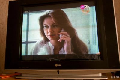 Лот: 9157435. Фото: 1. ЭЛТ-телевизор с плоским экраном... Телевизоры