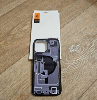 Лот: 20285082. Фото: 1. Чехол Spigen Hybrid iPhone 13... Чехлы, обложки