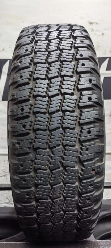 Лот: 24690317. Фото: 1. 205/70R14 95T Matador Mp 57 Sibir... Шины