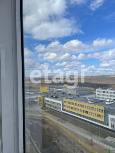 Лот: 24397110. Фото: 1. Продам 2-комн. кв. 62.7 кв.м... Квартиры, студии
