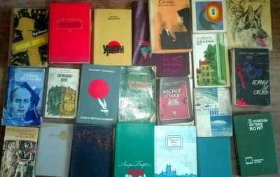Лот: 9850817. Фото: 1. Много книг одним лотом повторно... Другое (литература, книги)