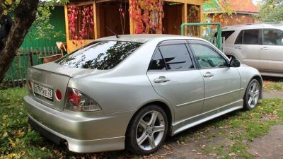 Лот: 12743232. Фото: 1. Спойлер Toyota Altezza. Кузов