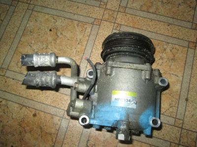 Лот: 3783888. Фото: 1. Компрессор кондиционера D15B Honda... Двигатель и элементы двигателя