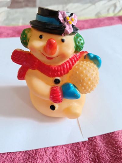 Лот: 21119584. Фото: 1. Резиновая игрушка Снеговик. Игрушки