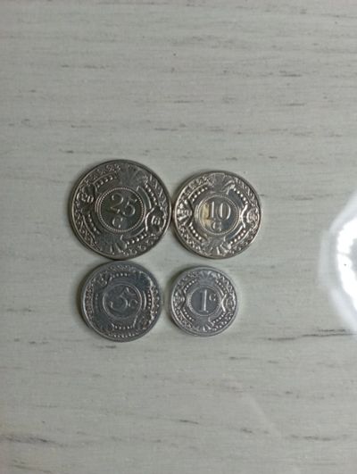 Лот: 19950807. Фото: 1. Набор монет Нидерландские Антилы. Наборы монет