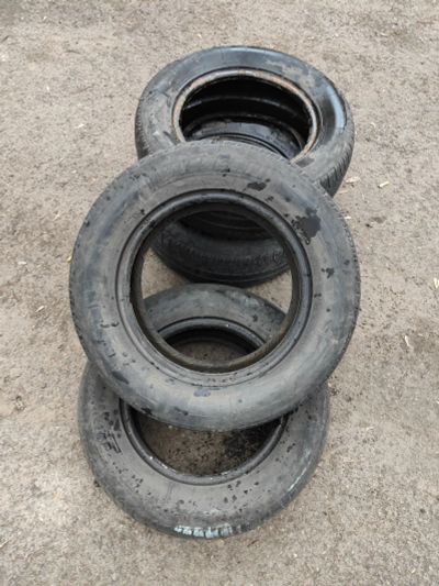Лот: 21981963. Фото: 1. Покрышки лето 195/65 r14. Шины