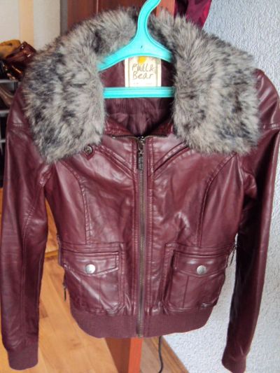 Лот: 7279181. Фото: 1. Куртка бордовая Pull and bear. Верхняя одежда