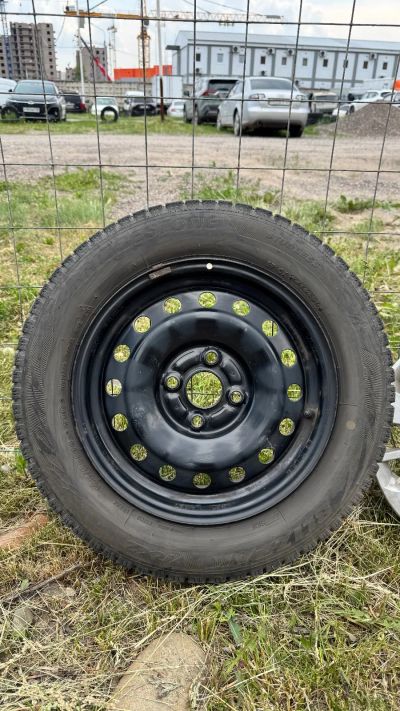 Лот: 25510762. Фото: 1. Bridgestone blizzak vrx2. Шины