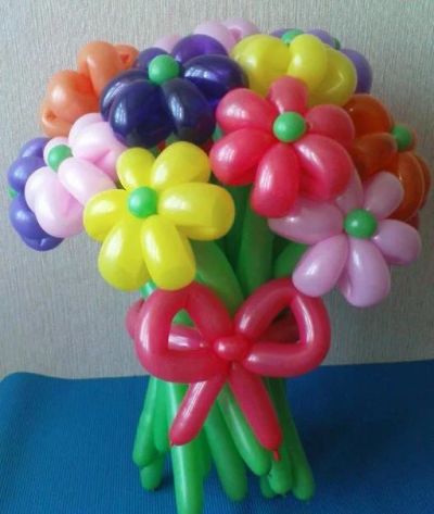 Лот: 3737693. Фото: 1. Цветы ромашки из воздушных шаров... Воздушные шары