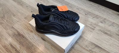 Лот: 18567589. Фото: 1. Кроссовки зимние Nike Air Max. Кеды, кроссовки, слипоны