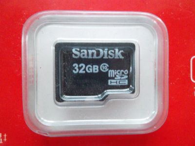 Лот: 3654204. Фото: 1. SanDisk microSDHC 32Gb 10/UHS-1. Карты памяти