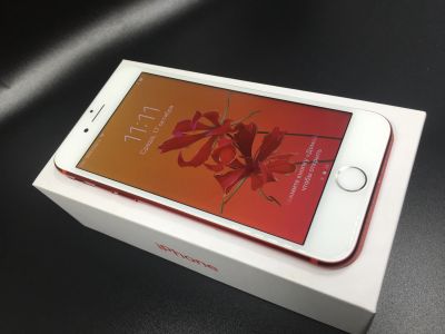Лот: 12391898. Фото: 1. iPhone 7 Red 128GB. Смартфоны