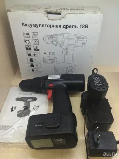 Лот: 8449567. Фото: 1. Продам дрель-шуруповерт ЕАС 18В... Электроинструмент
