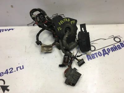 Лот: 21716163. Фото: 1. проводка двери Opel Vectra С. Кузов