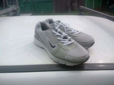Лот: 11925452. Фото: 1. Кроссовки nike. Кеды, кроссовки, слипоны
