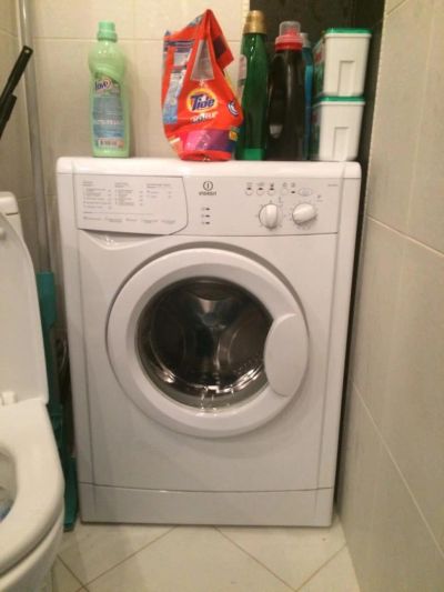Лот: 5257407. Фото: 1. Indesit WISL 102. Стиральные машины
