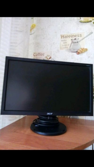 Лот: 13987926. Фото: 1. Монитор Acer V193HQV. Шнуры в... ЖК-мониторы