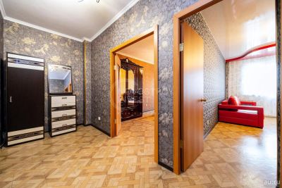 Лот: 18146915. Фото: 1. 2-к. кв, 49,3 м², этаж 10/17. Квартиры, студии