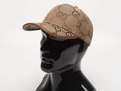 Лот: 22156658. Фото: 1. Кепка Gucci. Шарфы, платки