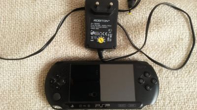 Лот: 15788161. Фото: 1. PSP. Игровые приставки, консоли