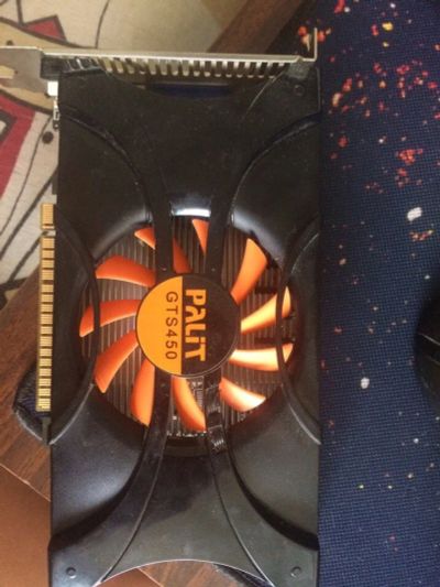Лот: 13353874. Фото: 1. Palit GeForce GTS 450. Видеокарты