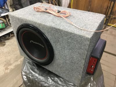 Лот: 12594713. Фото: 1. Сабвуфер Pioneer TS-W304R + усилитель... Сабвуферы