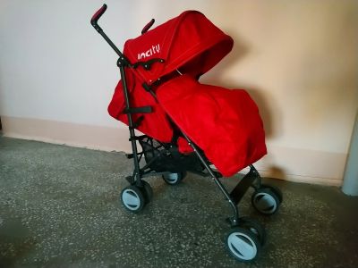 Лот: 13992714. Фото: 1. Прогулочная коляска Baby Care... Коляски